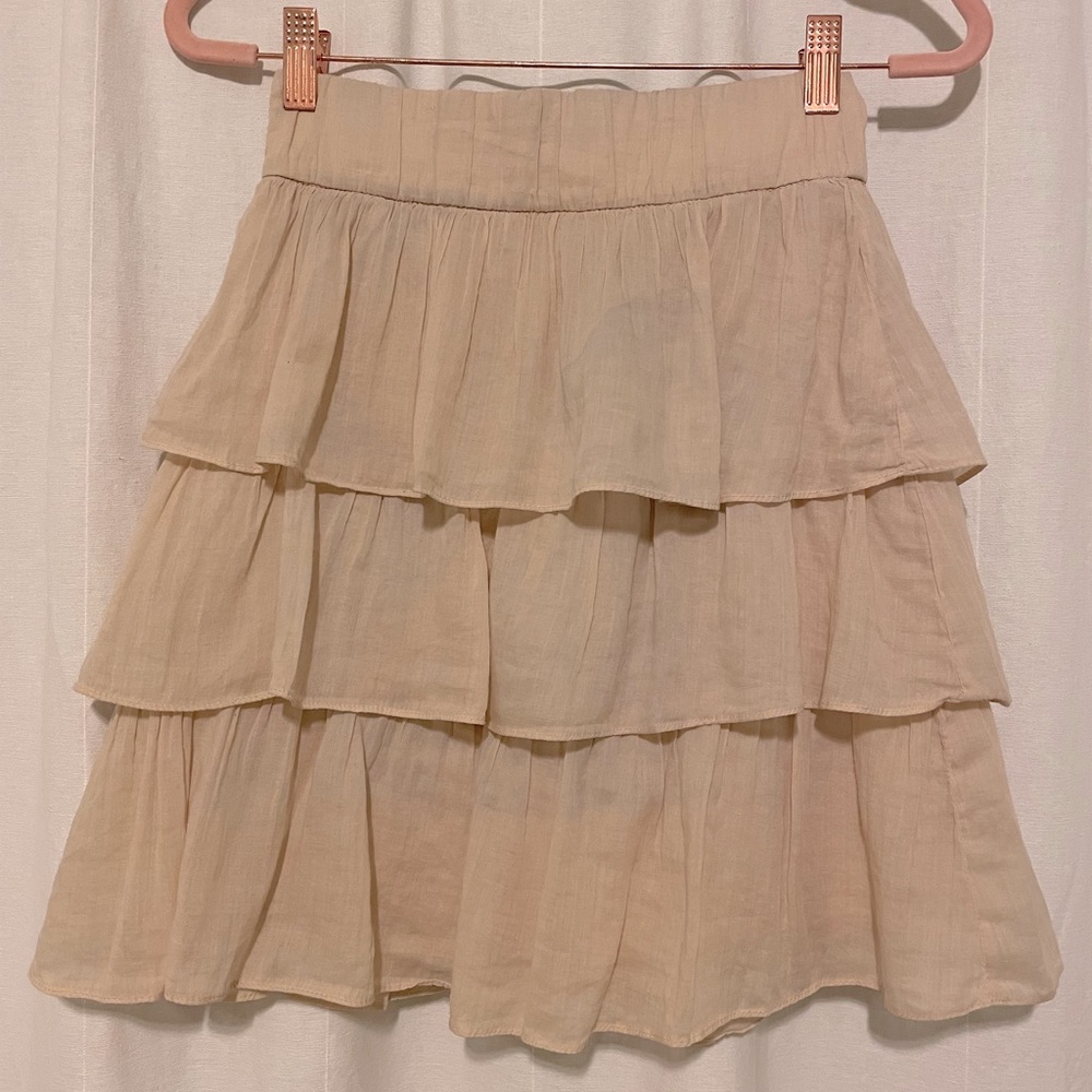 Beautiful zara layered khaki mini skirt size extra small XS